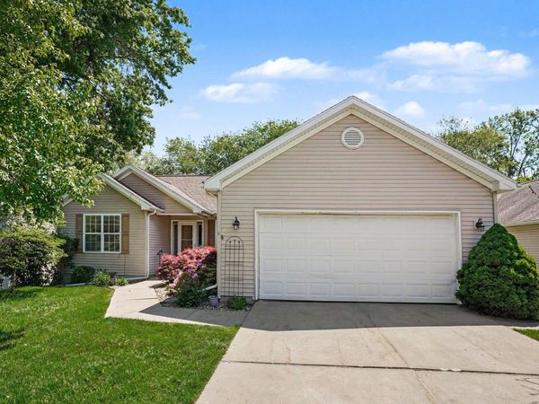 8216 Pattiwood Lane, Richland, MI 49083
