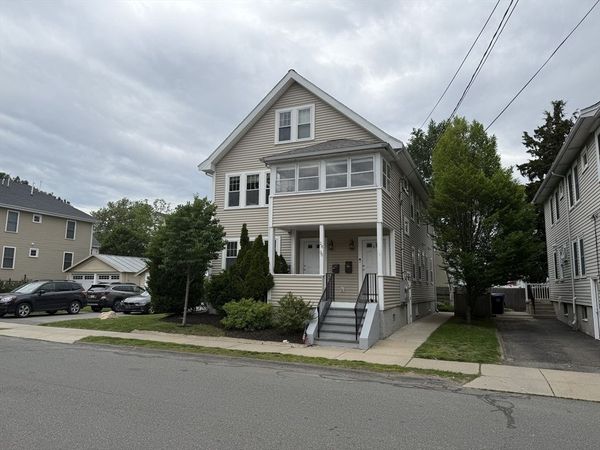 28-30 Chestnut St., Unit 28, Belmont, MA 02478