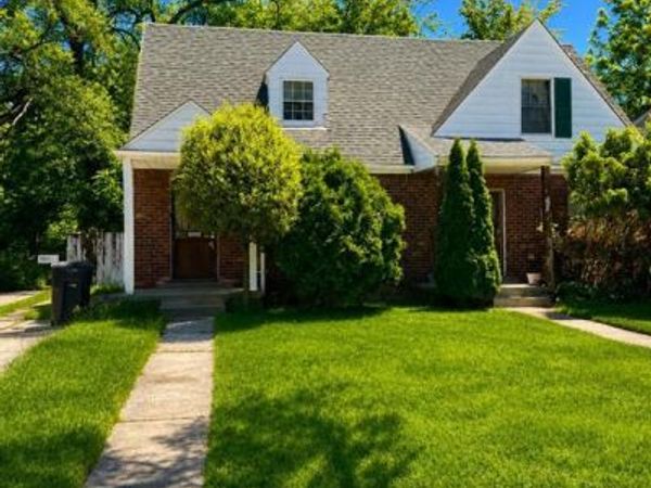 12664 Kelly Road, Detroit, MI 48224