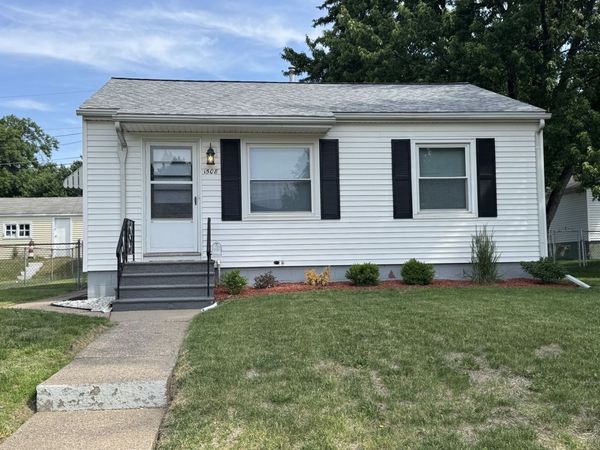 1508 W 36th Street , Davenport, IA 52806