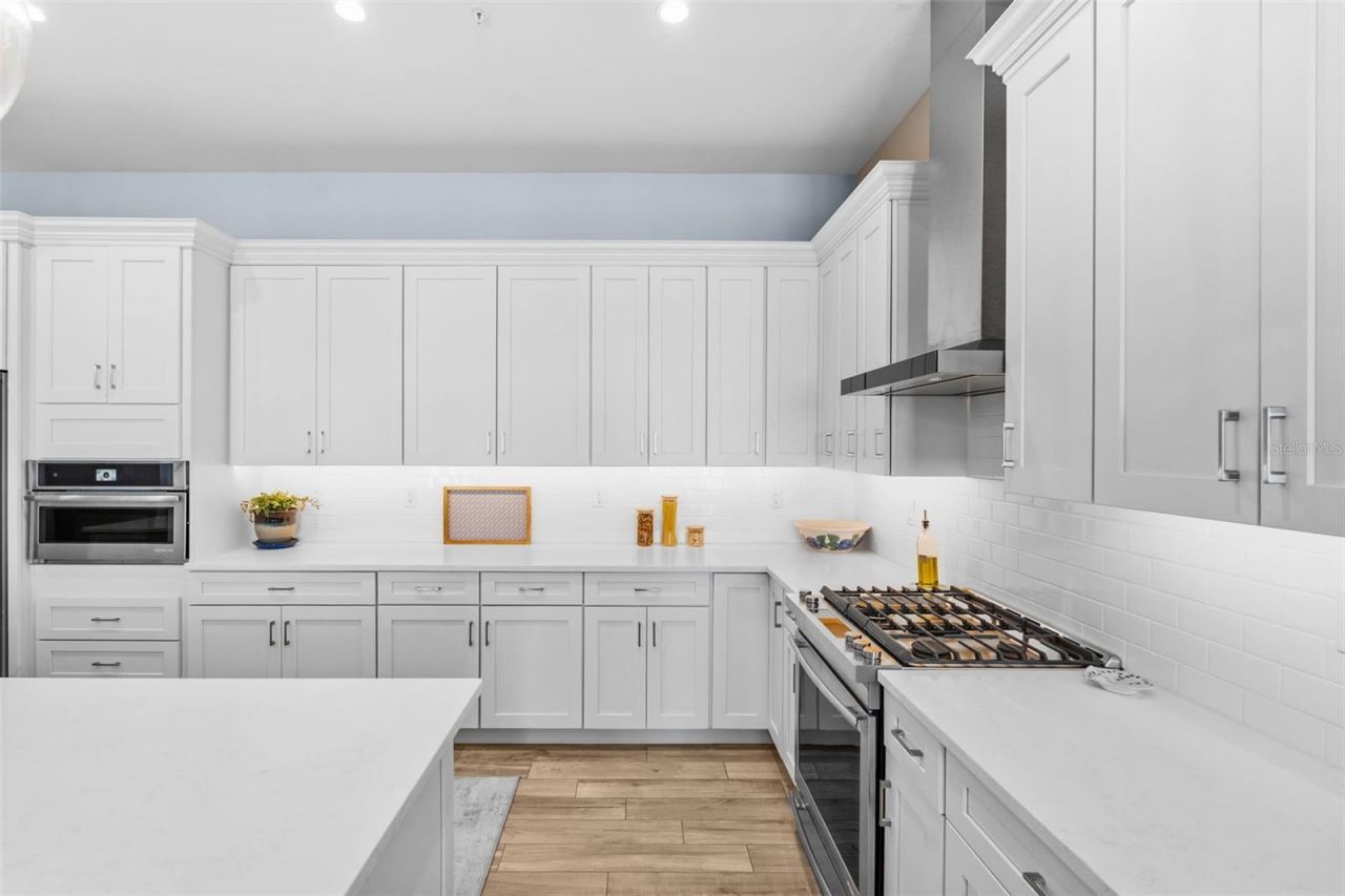 91 Davis Boulevard , Unit 204, Tampa, FL 33606 Photo