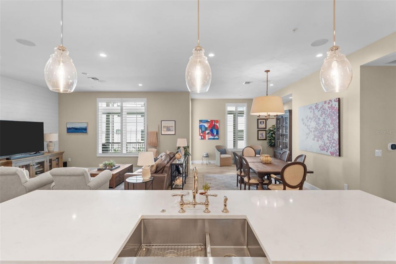 91 Davis Boulevard , Unit 204, Tampa, FL 33606 Photo