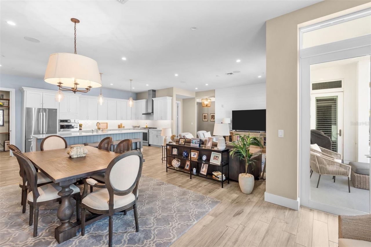 91 Davis Boulevard , Unit 204, Tampa, FL 33606 Photo