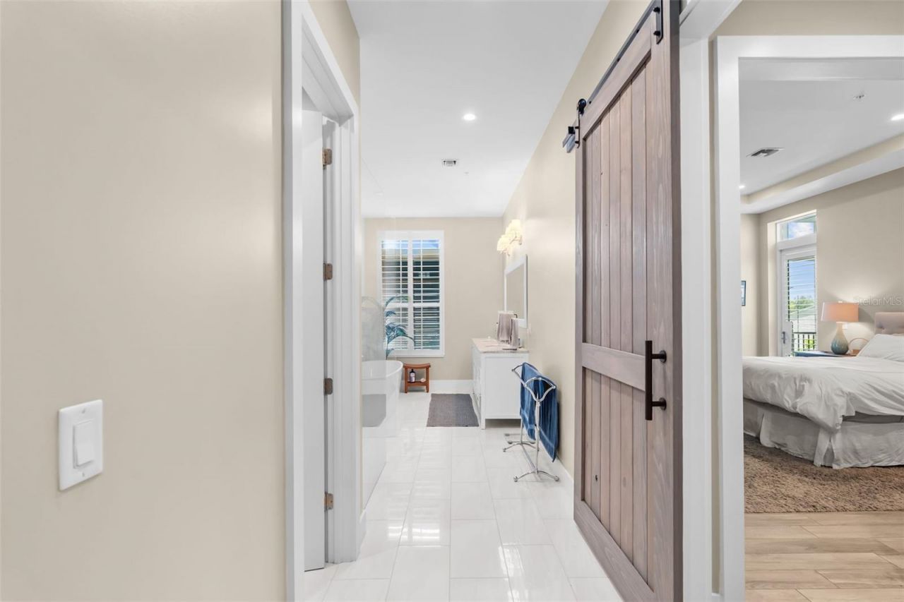91 Davis Boulevard , Unit 204, Tampa, FL 33606 Photo