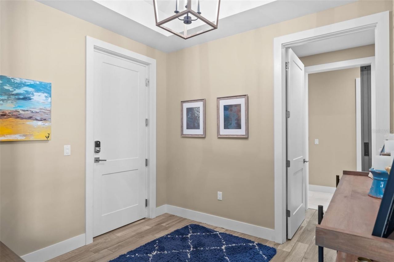 91 Davis Boulevard , Unit 204, Tampa, FL 33606 Photo