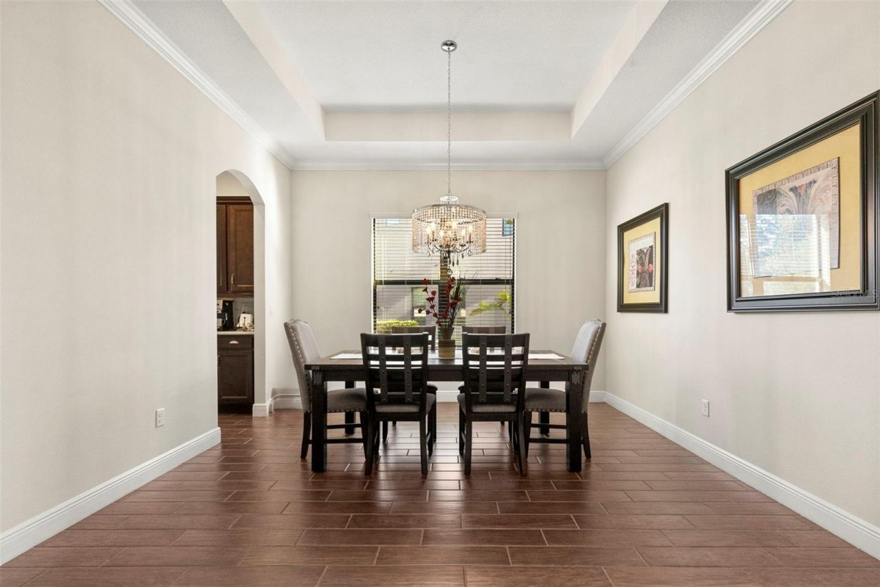 5134 Lakecastle Drive, Tampa, FL 33624 Photo