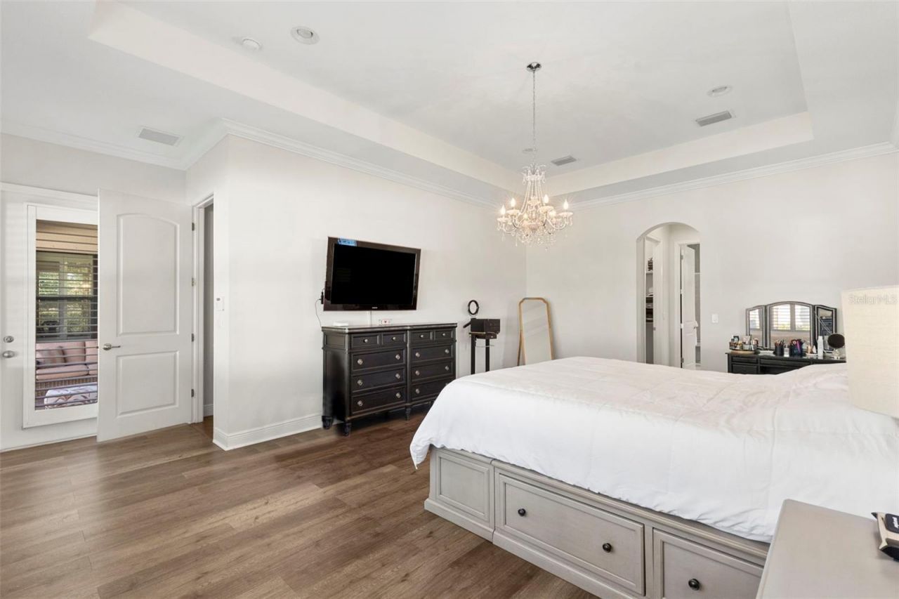 5134 Lakecastle Drive, Tampa, FL 33624 Photo