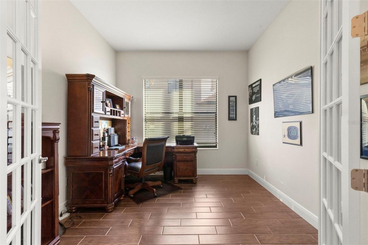 5134 Lakecastle Drive, Tampa, FL 33624 Photo