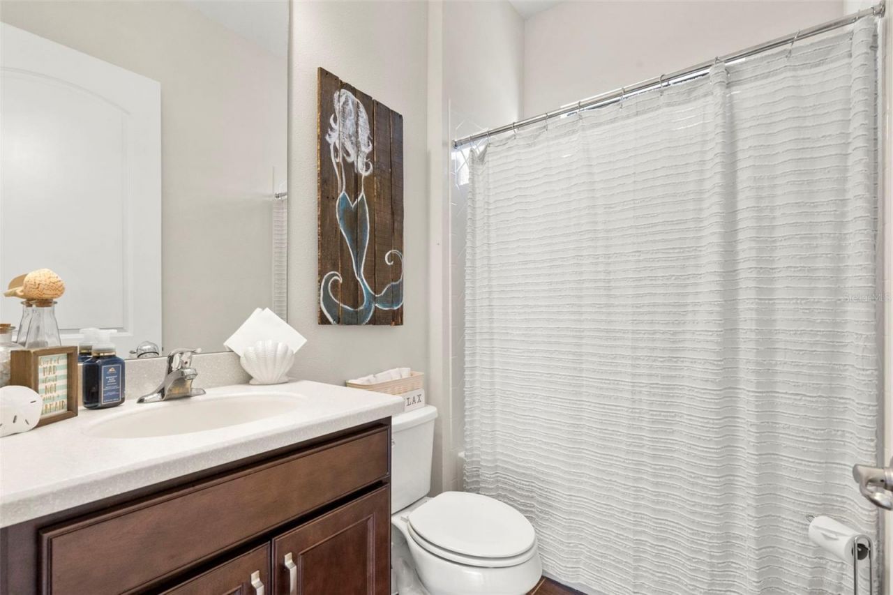 5134 Lakecastle Drive, Tampa, FL 33624 Photo
