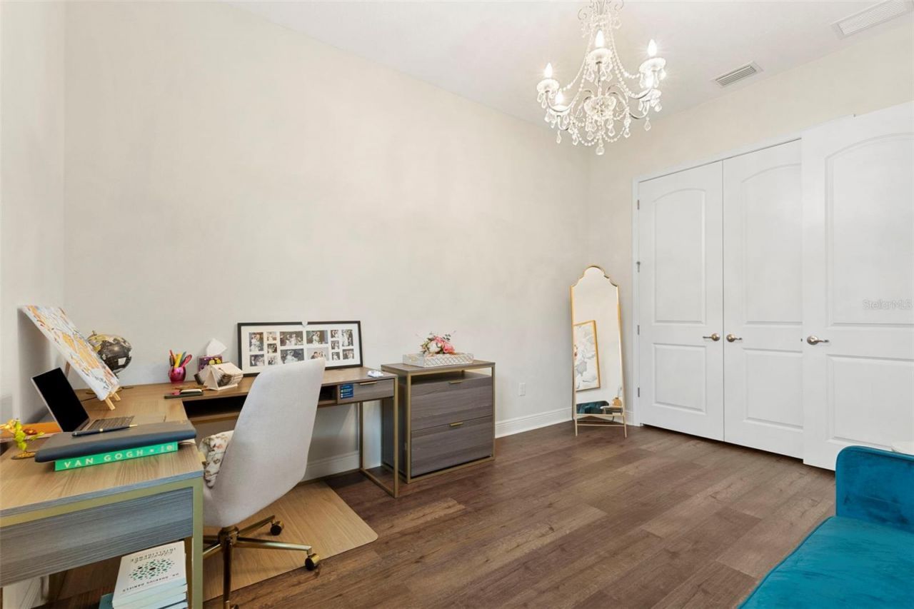 5134 Lakecastle Drive, Tampa, FL 33624 Photo
