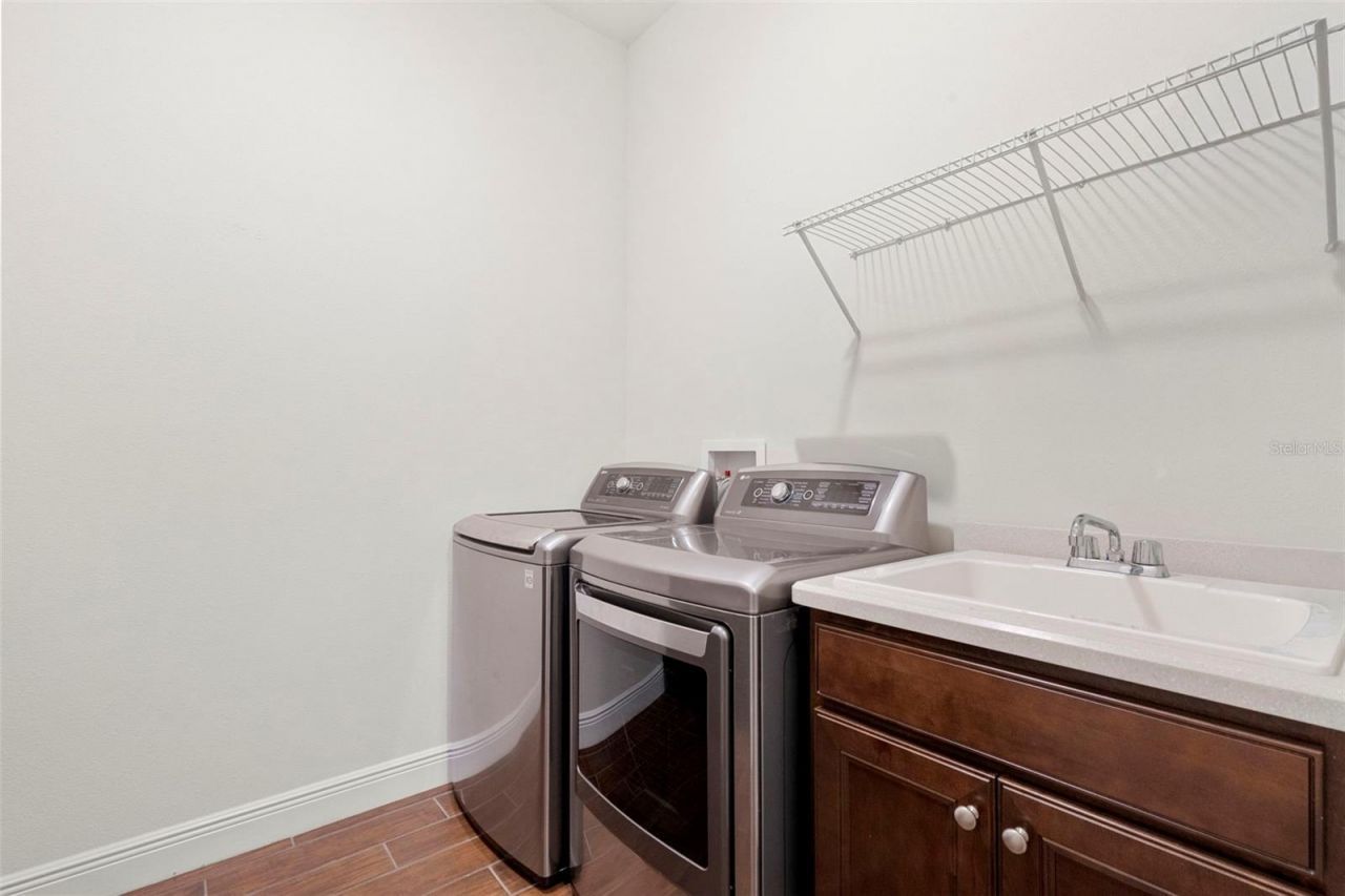 5134 Lakecastle Drive, Tampa, FL 33624 Photo