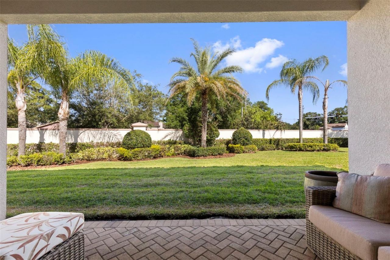 5134 Lakecastle Drive, Tampa, FL 33624 Photo