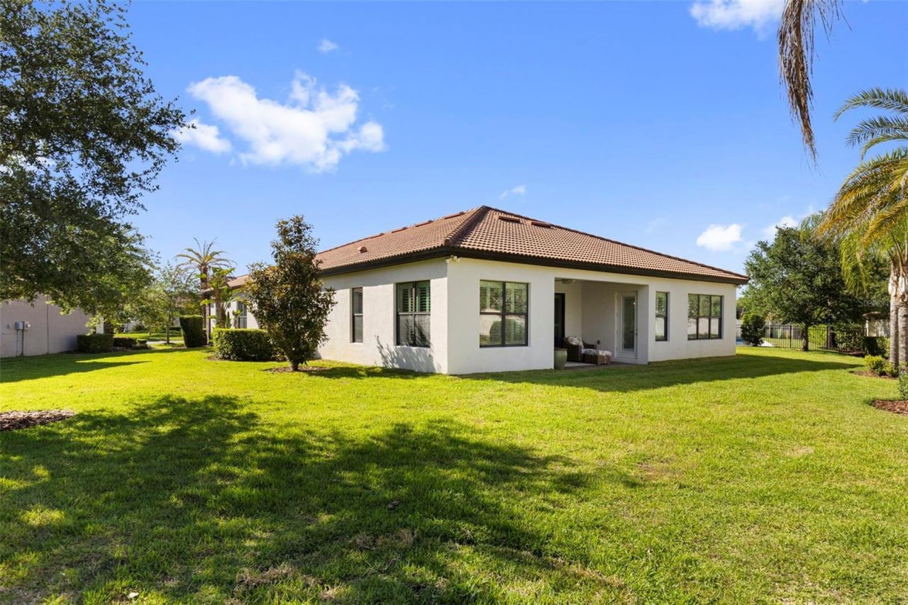 5134 Lakecastle Drive, Tampa, FL 33624 Photo