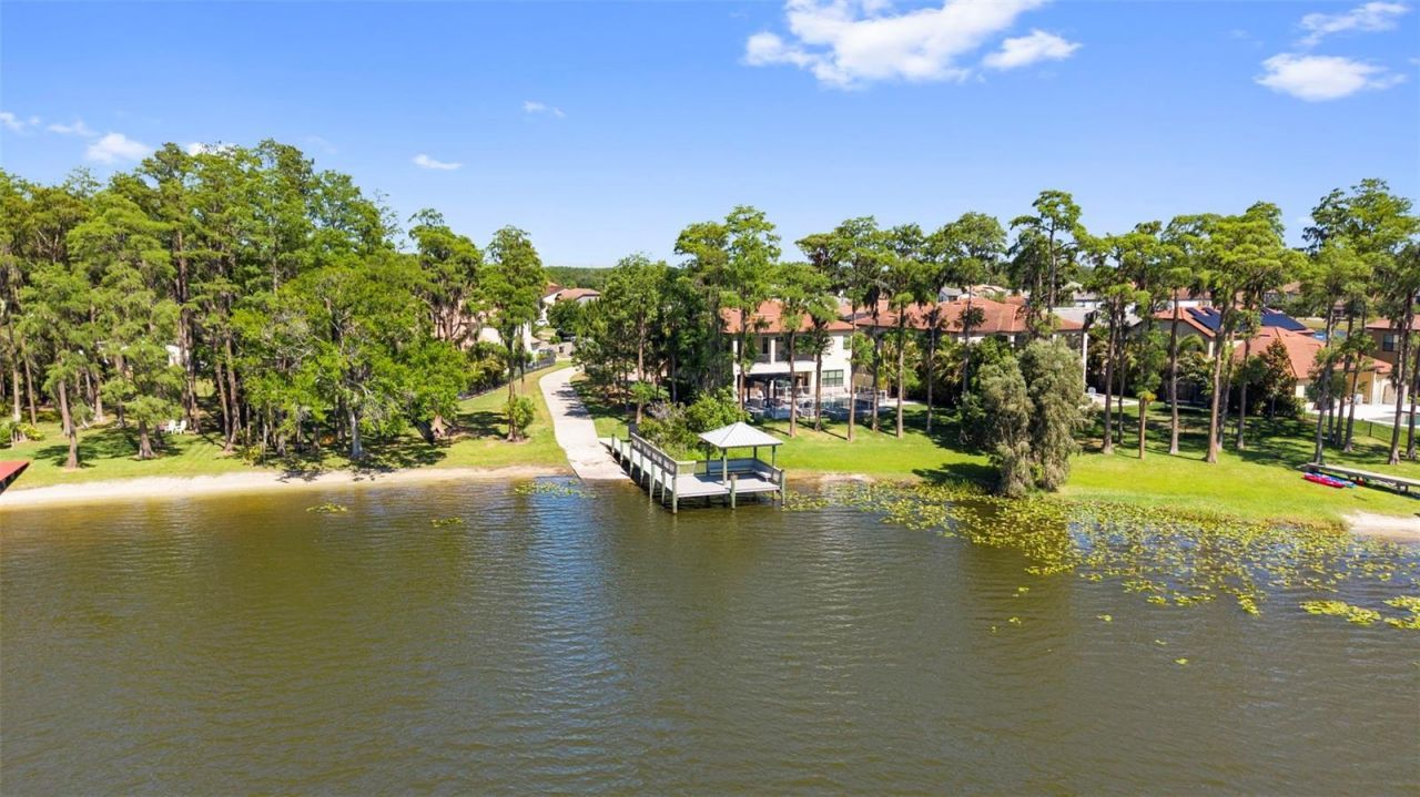 5134 Lakecastle Drive, Tampa, FL 33624 Photo