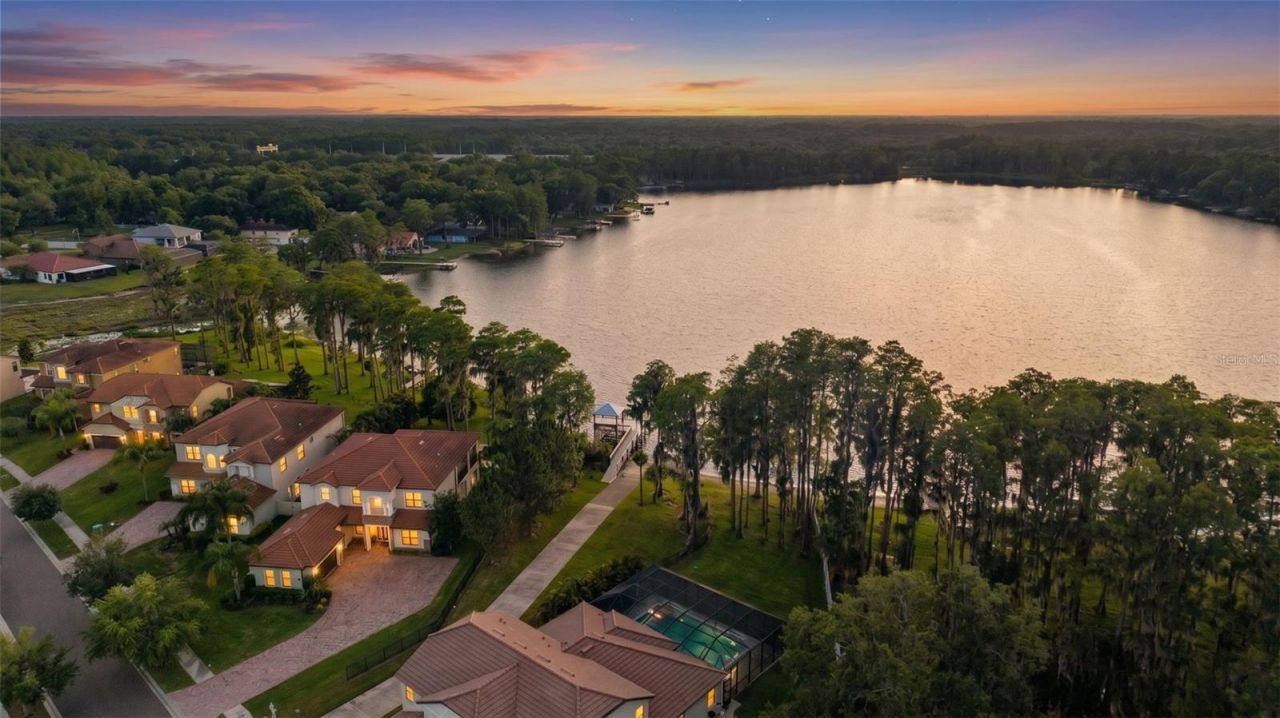 5134 Lakecastle Drive, Tampa, FL 33624 Photo