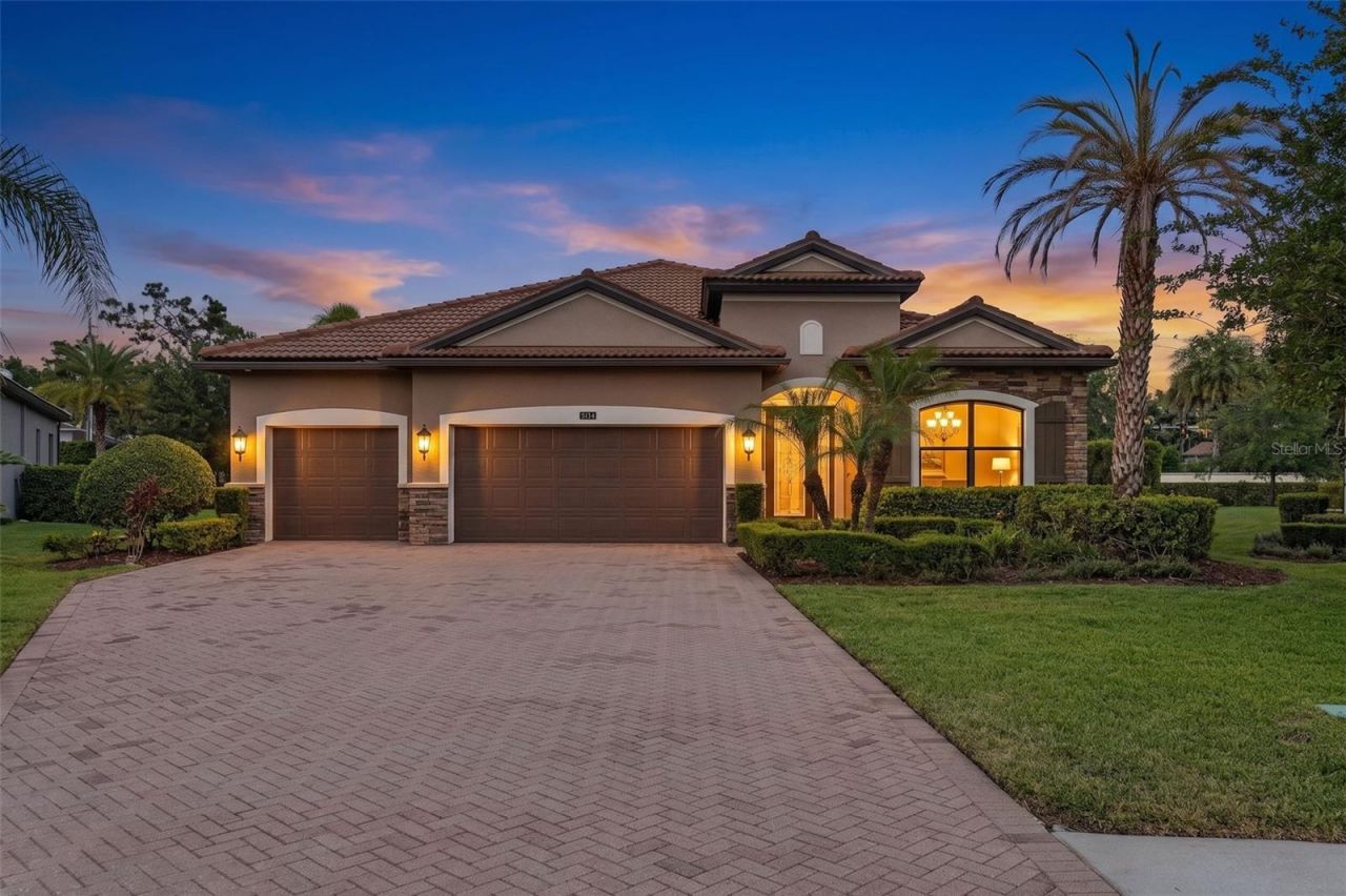 5134 Lakecastle Drive, Tampa, FL 33624 Photo