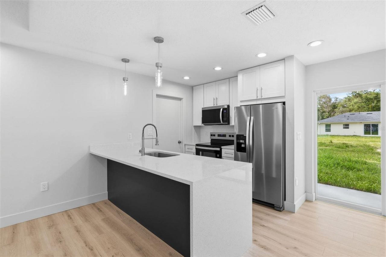 9599 W Sandra Street , Crystal River, FL 34428 Photo