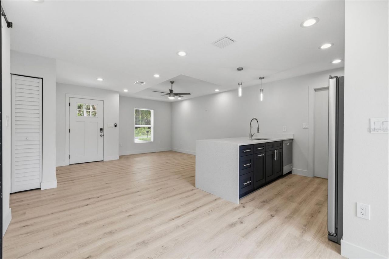 9599 W Sandra Street , Crystal River, FL 34428 Photo