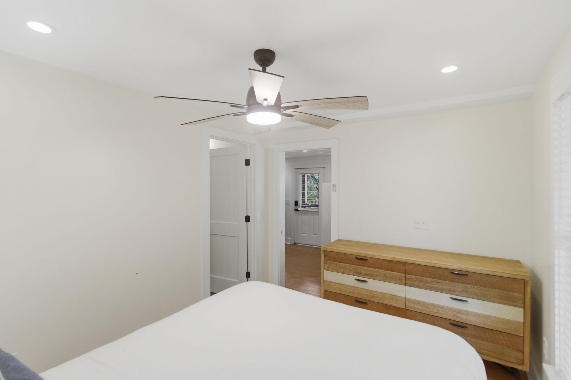 208 E Cooper E Avenue Photo 56