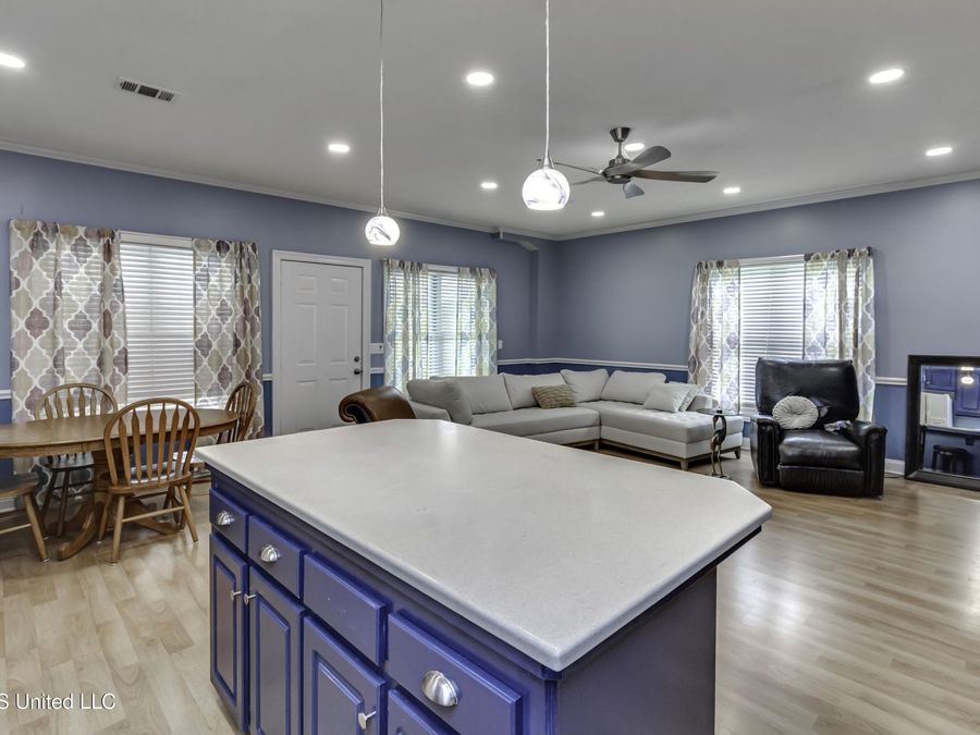 Property Image 63