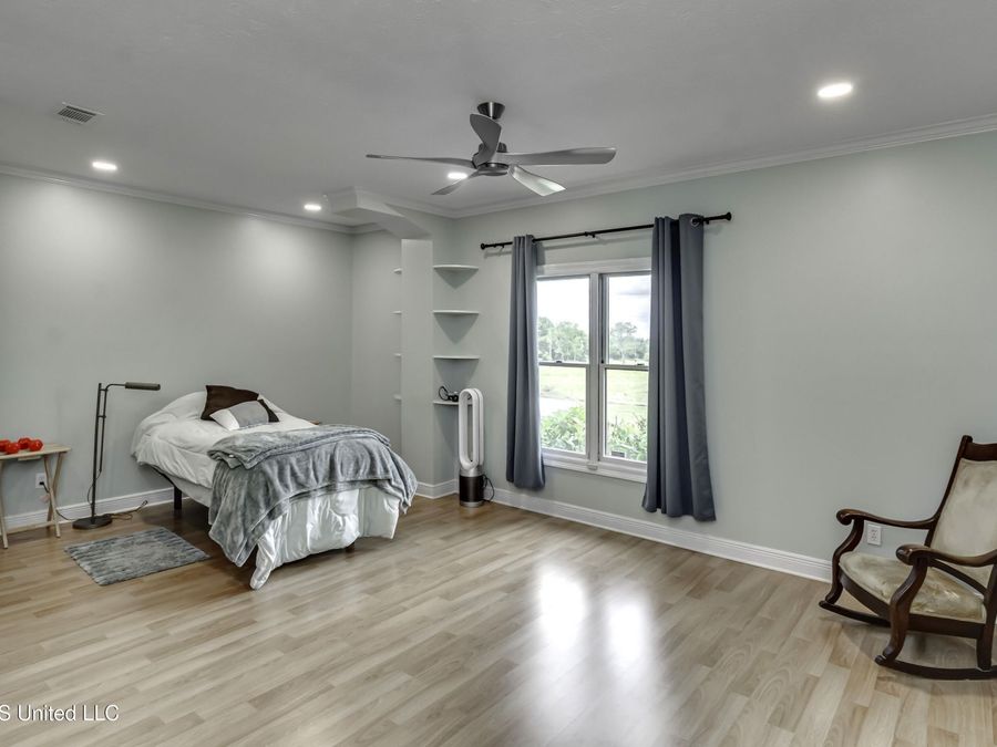 Property Image 68