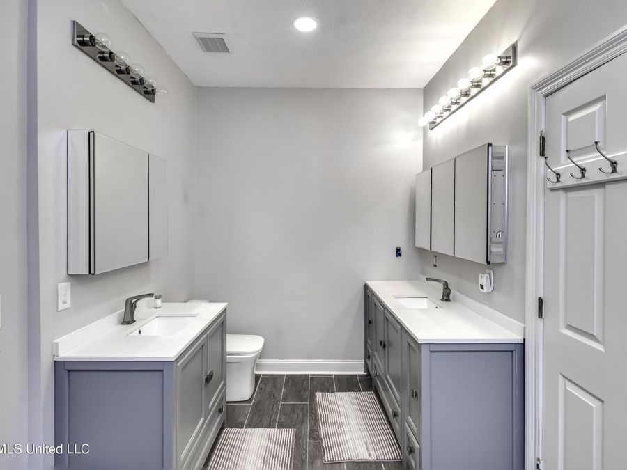 Property Image 80