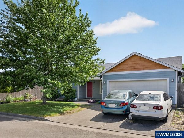 1064 Turtledove Lp, Lebanon, OR 97355