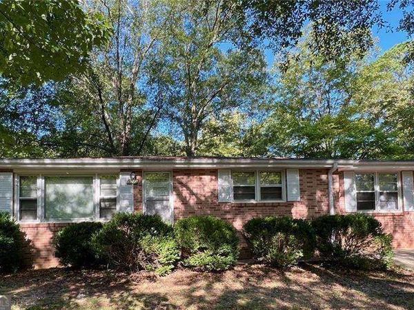 3743 JILES Road NW, Kennesaw, GA 30144