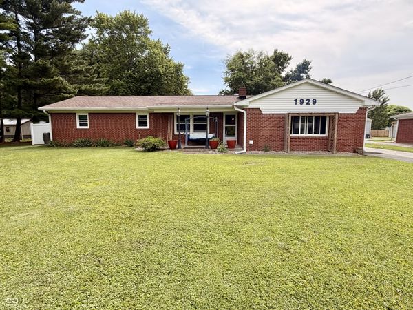 1929 N Avon Avenue , Avon, IN 46123