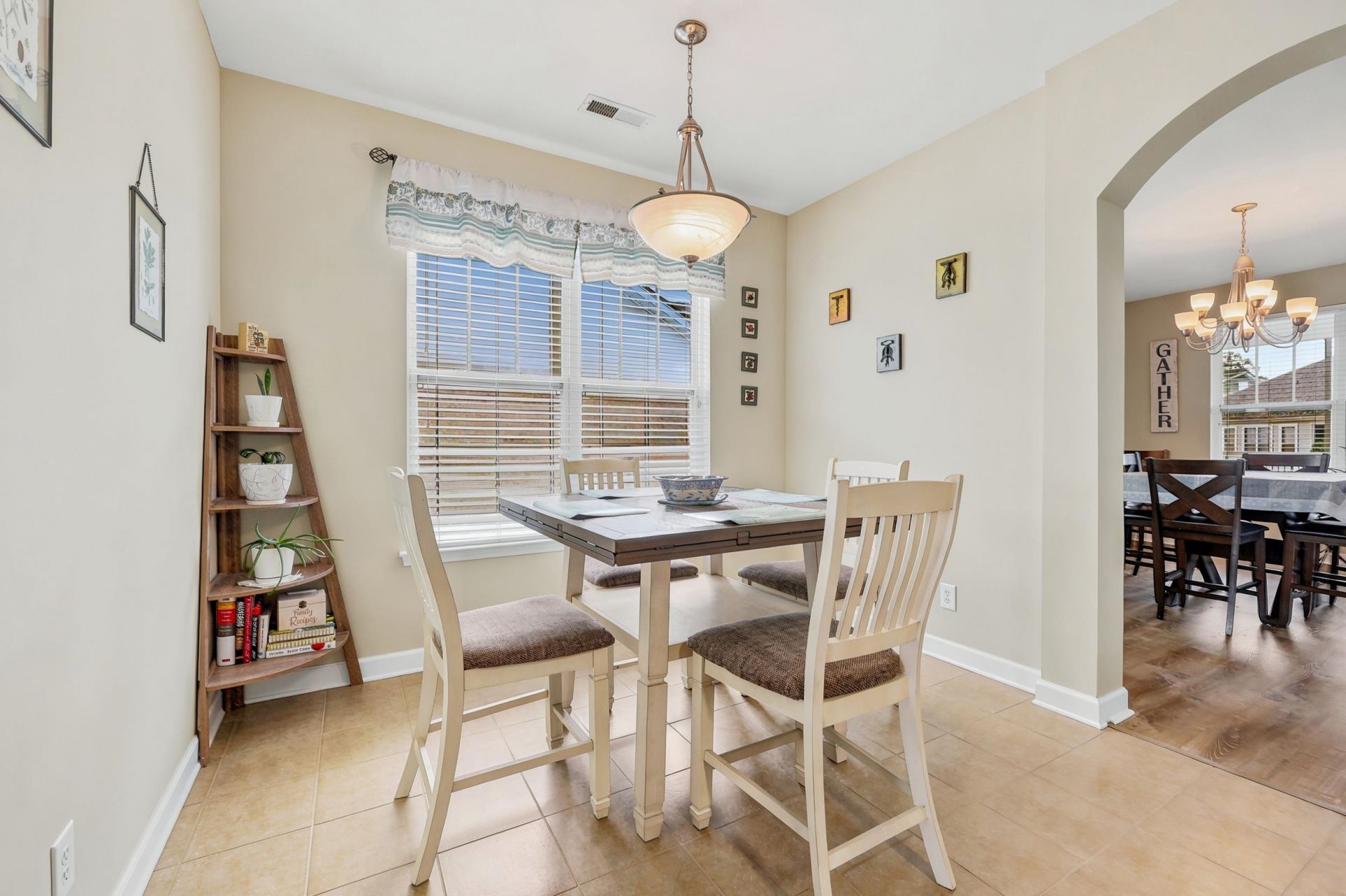 604 Sabel Springs Way Photo 9