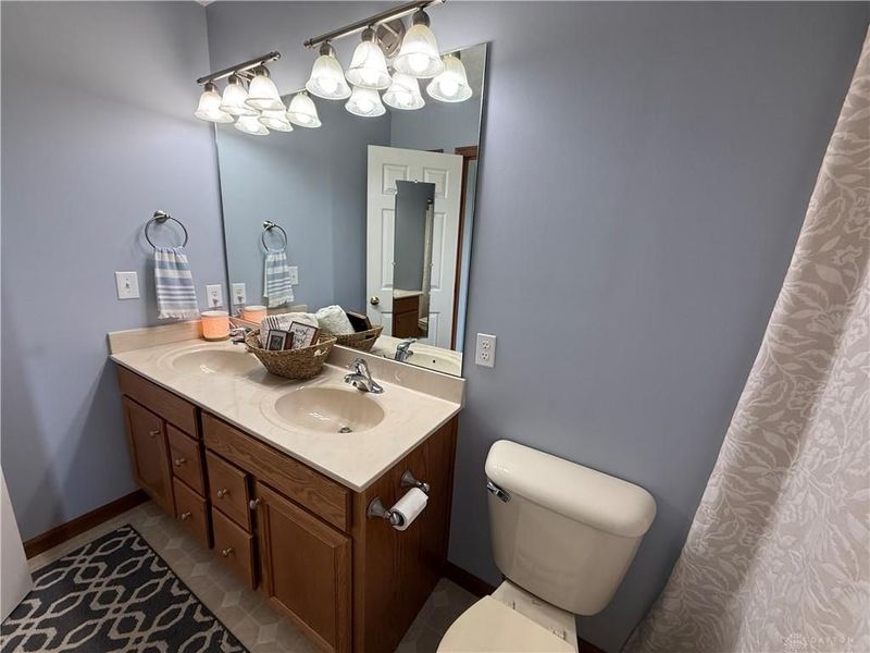 808 Lambert Drive, Piqua, OH 45356 Photo 17