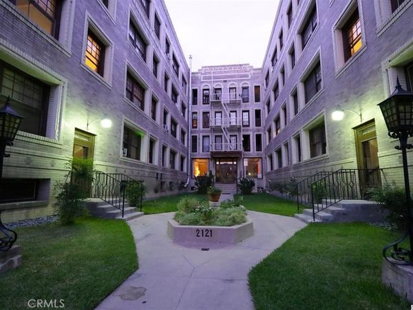 2121 James M Wood Boulevard, Unit 121, Los Angeles, CA 90006