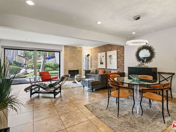 5720 Owensmouth Avenue, Unit 142, Woodland Hills, CA 91367