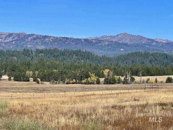 L10 Philadelphia Lane, Cascade, ID 83611