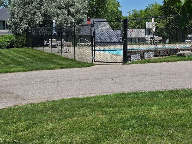 4915 Friar Road , Unit B, Stow, OH 44224 Photo 33