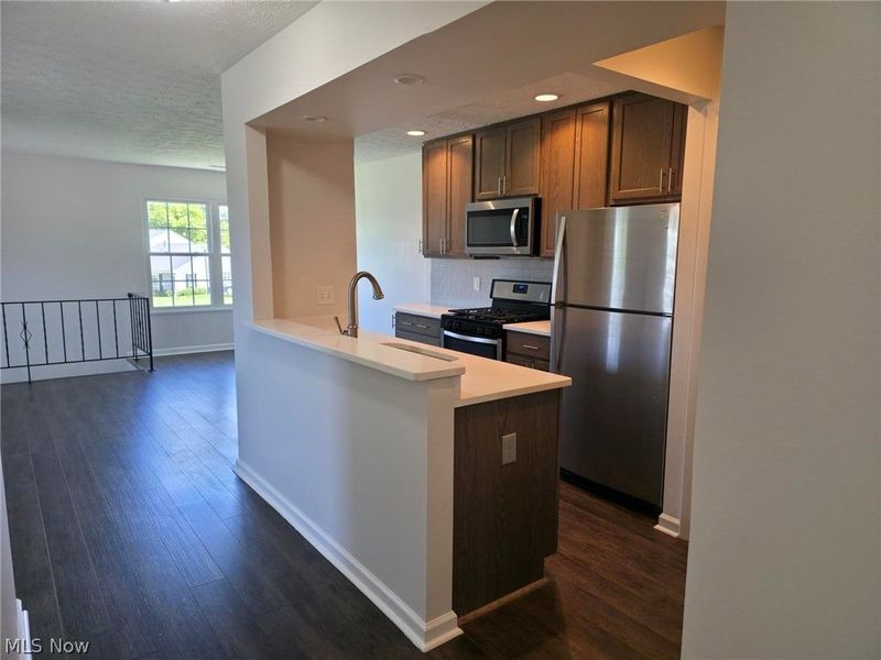 4915 Friar Road , Unit B, Stow, OH 44224 Photo 6