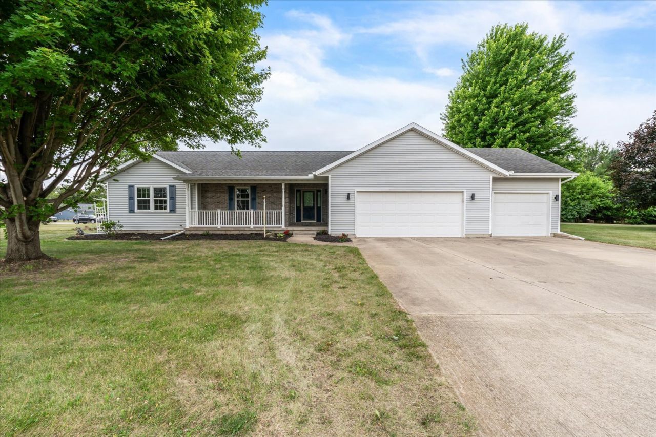 14 Quail Hollow Estate , Geneseo, IL 61254