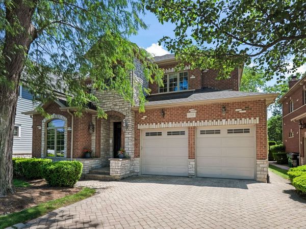 1105 Austin Avenue , Park Ridge, IL 60068