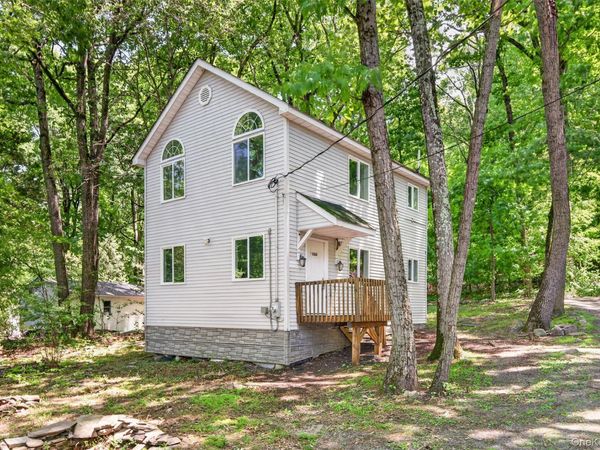 7 Cascade Trail , Monroe, NY 10950