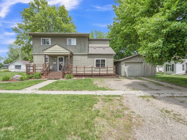 610 22nd Street , Spirit Lake, IA 51360