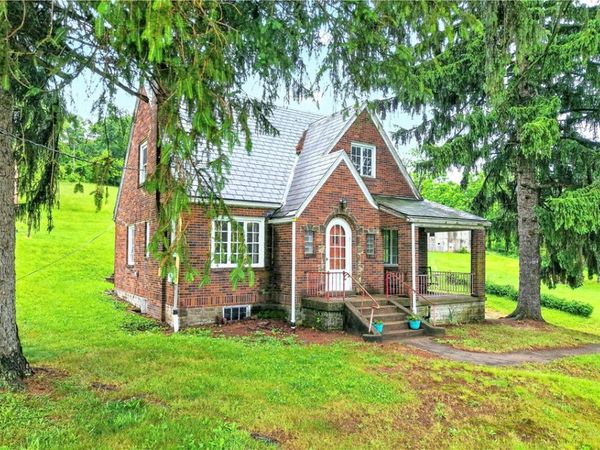 900 WASHINGTON ROAD , Washington, PA 15301