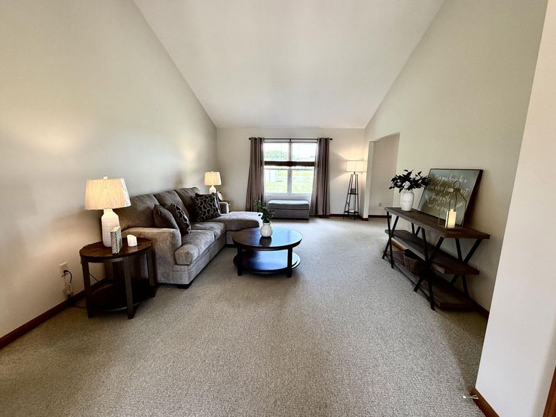808 Lambert Drive, Piqua, OH 45356 Photo 10