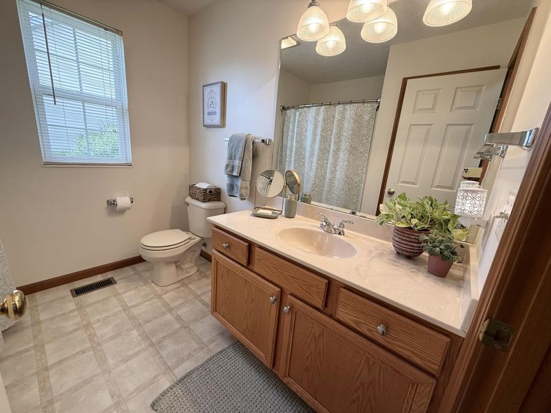 808 Lambert Drive, Piqua, OH 45356 Photo 23