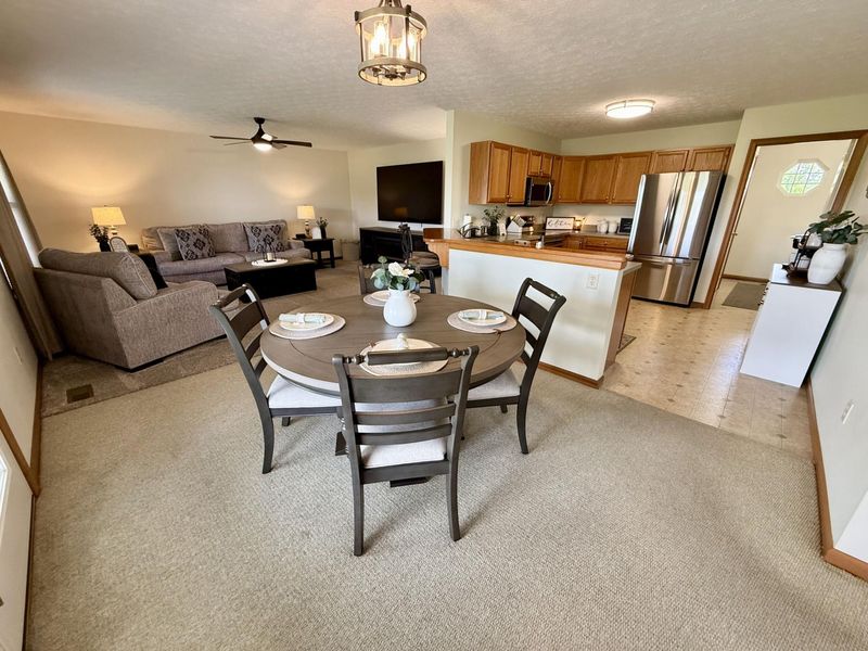 808 Lambert Drive, Piqua, OH 45356 Photo 4
