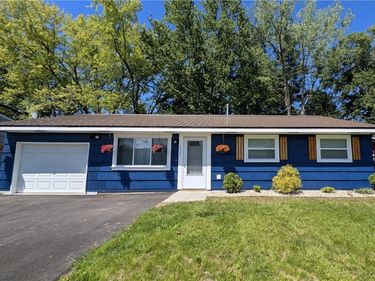 7925 Rinaldo Boulevard E, Bridgeport, NY 13030