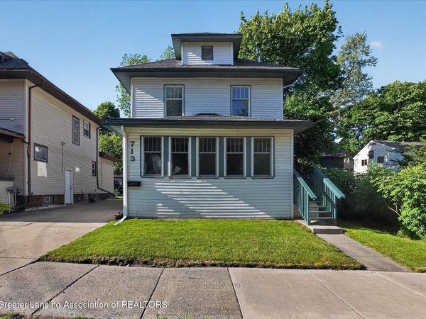 713 W Lapeer Street, Lansing, MI 48915