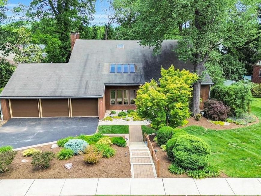 140 Deborah Drive, Wyomissing, PA 19610 Main Photo