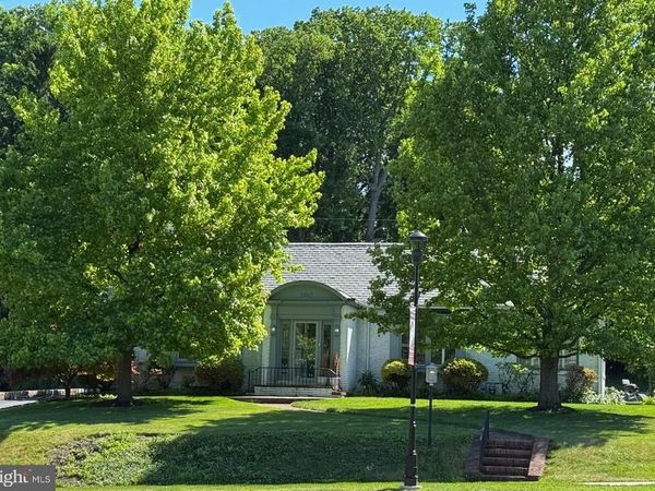 3407 PERKIOMEN AVENUE , READING, PA 19606
