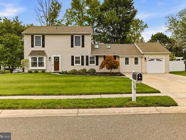 20 GRAYBURN DRIVE, MARLTON, NJ 08053