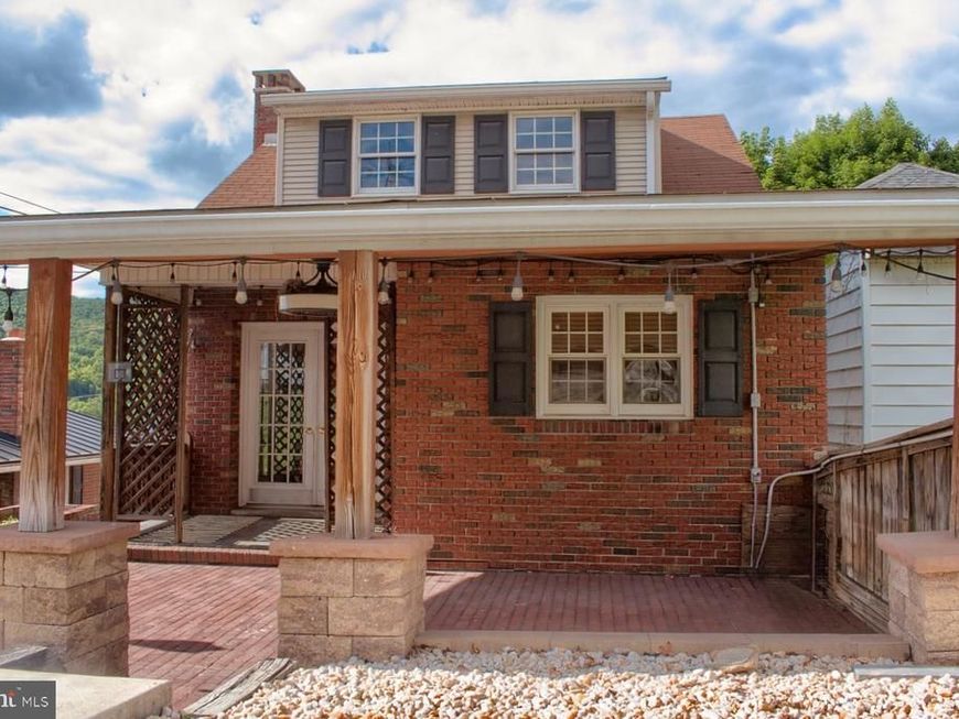 1550 Mulberry Street W , Coal Township, PA 17866 Main Photo